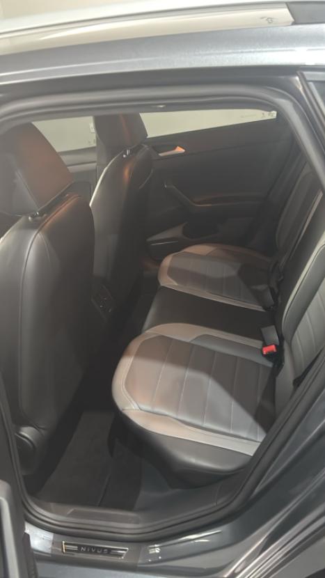 VOLKSWAGEN Nivus 1.0 4P FLEX 200 TSI HIGHLINE TURBO AUTOMÁTICO, Foto 9