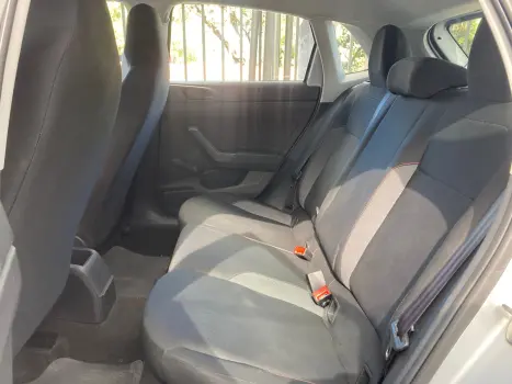 VOLKSWAGEN Polo Hatch 1.0 12V 4P MPI FLEX, Foto 7 VOLKSWAGEN Polo Hatch 1.0 12V 4P MPI FLEX, Foto 7