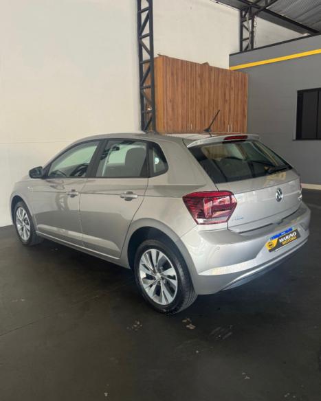 VOLKSWAGEN Polo Hatch 1.0 12V 4P 200 TSI  COMFORTLINE AUTOM�TICO, Foto 6