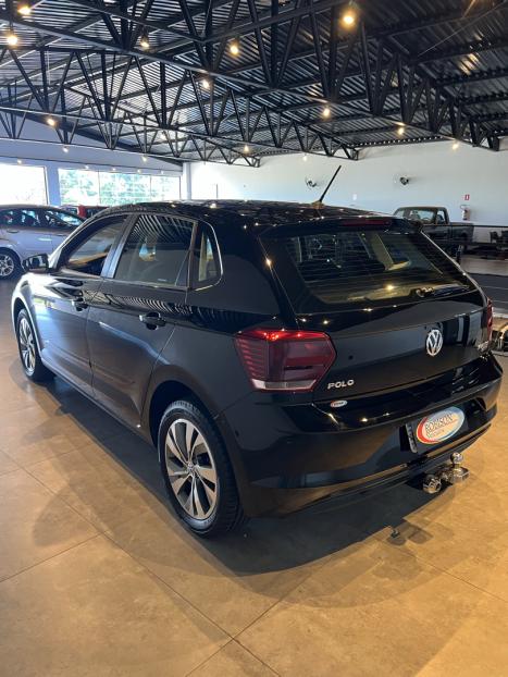 VOLKSWAGEN Polo Hatch 1.0 12V 4P 200 TSI  COMFORTLINE AUTOM�TICO, Foto 4