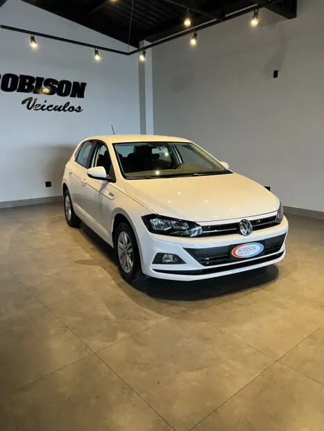 VOLKSWAGEN Polo Hatch 1.0 12V 4P 200 TSI COMFORTLINE, Foto 2