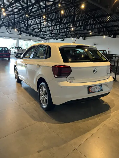 VOLKSWAGEN Polo Hatch 1.0 12V 4P 200 TSI COMFORTLINE, Foto 4