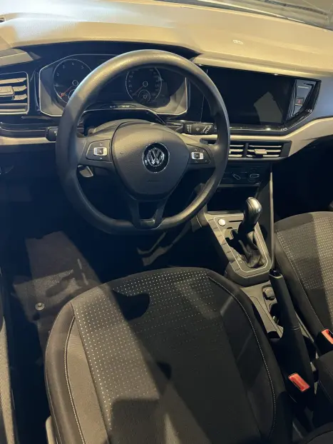 VOLKSWAGEN Polo Hatch 1.0 12V 4P 200 TSI COMFORTLINE, Foto 8