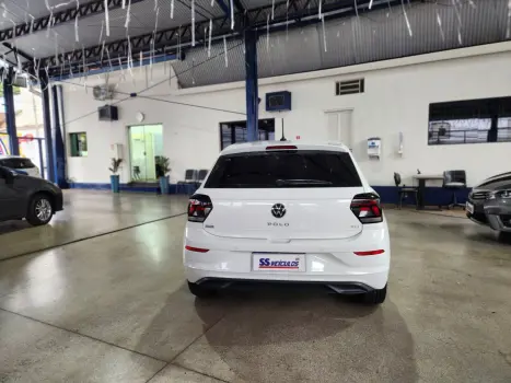 VOLKSWAGEN Polo Hatch 1.0 4P 170 TSI HIGHLINE AUTOM�TICO, Foto 5
