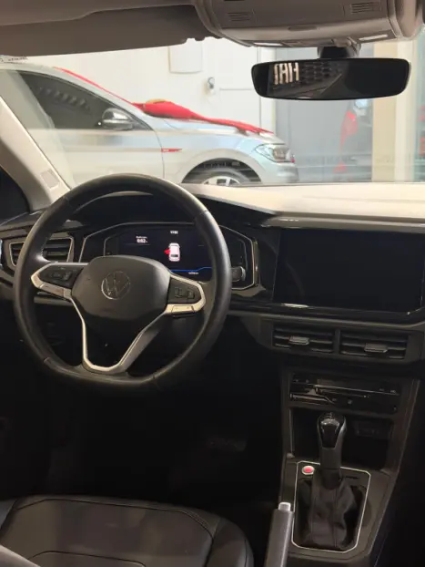 VOLKSWAGEN Polo Hatch 1.0 12V 4P 200 TSI HIGHLINE AUTOM�TICO, Foto 10