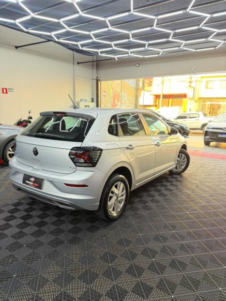 VOLKSWAGEN Polo Hatch 1.0 4P 170 TSI COMFORTLINE AUTOMÁTICO, Foto 4