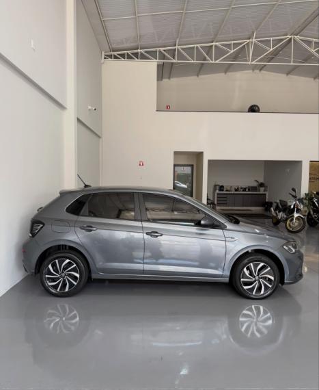 VOLKSWAGEN Polo Hatch 1.0 12V 4P 200 TSI HIGHLINE AUTOMÁTICO, Foto 11