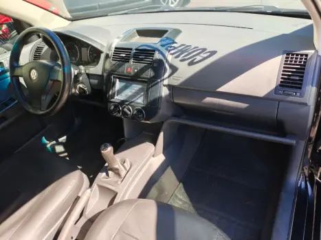 VOLKSWAGEN Polo Sedan 1.6 4P COMFORTLINE FLEX, Foto 2