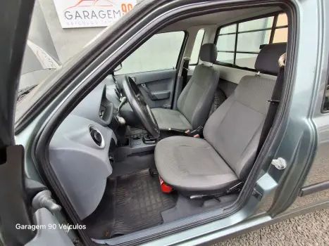 VOLKSWAGEN Saveiro 1.6 G4 TREND FLEX, Foto 8 VOLKSWAGEN Saveiro 1.6 G4 TREND FLEX, Foto 8