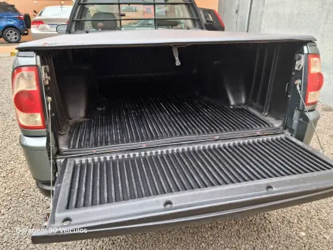 VOLKSWAGEN Saveiro 1.6 G4 TREND FLEX, Foto 13 VOLKSWAGEN Saveiro 1.6 G4 TREND FLEX, Foto 13