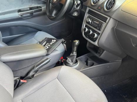 VOLKSWAGEN Saveiro 1.6 G5 TREND CABINE ESTENDIDA FLEX, Foto 14