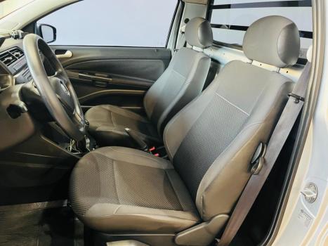 VOLKSWAGEN Saveiro 1.6 G7 CABINE SIMPLES TRENDLINE FLEX, Foto 6