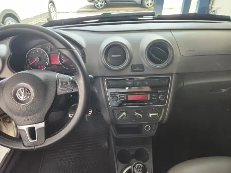 VOLKSWAGEN Saveiro , Foto 10