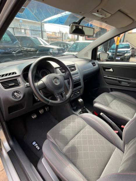 VOLKSWAGEN Space Fox 1.6 4P FLEX HIGHLINE, Foto 9