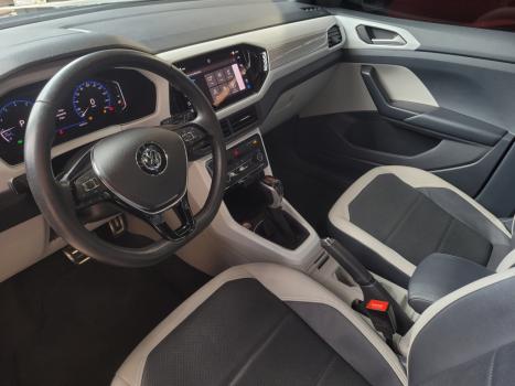 VOLKSWAGEN T-Cross 1.4 4P 250 TSI FLEX HIGHLINE AUTOMÁTICO, Foto 9 VOLKSWAGEN T-Cross 1.4 4P 250 TSI FLEX HIGHLINE AUTOMÁTICO, Foto 9