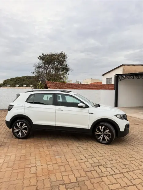 VOLKSWAGEN T-Cross 1.0 4P 200 TSI FLEX COMFORTLINE AUTOMTICO, Foto 9