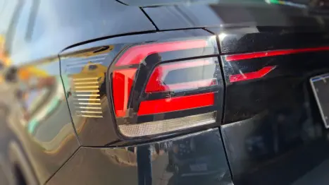 VOLKSWAGEN T-Cross 1.4 4P 250 TSI FLEX HIGHLINE AUTOMÁTICO, Foto 7 VOLKSWAGEN T-Cross 1.4 4P 250 TSI FLEX HIGHLINE AUTOMÁTICO, Foto 7