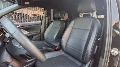 VOLKSWAGEN T-Cross 1.4 4P 250 TSI FLEX HIGHLINE AUTOMÁTICO, Foto 11 VOLKSWAGEN T-Cross 1.4 4P 250 TSI FLEX HIGHLINE AUTOMÁTICO, Foto 11