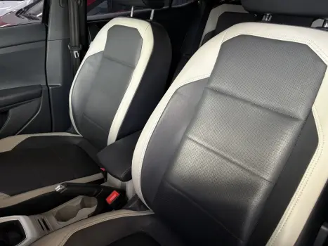 VOLKSWAGEN T-Cross 1.4 4P 250 TSI FLEX HIGHLINE AUTOM�TICO, Foto 12