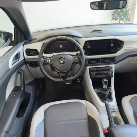 VOLKSWAGEN T-Cross 1.4 4P 250 TSI FLEX HIGHLINE AUTOM�TICO, Foto 10