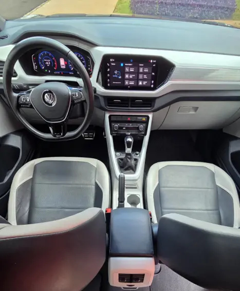 VOLKSWAGEN T-Cross 1.4 4P 250 TSI FLEX HIGHLINE AUTOM�TICO, Foto 10