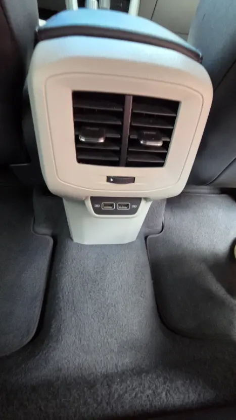 VOLKSWAGEN T-Cross 1.4 4P 250 TSI FLEX HIGHLINE AUTOM�TICO, Foto 17