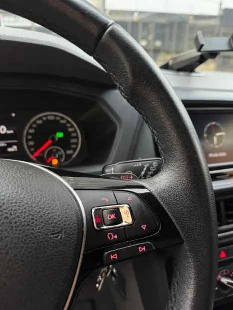 VOLKSWAGEN T-Cross 1.0 4P 200 TSI FLEX COMFORTLINE AUTOM�TICO, Foto 16