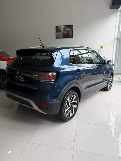 VOLKSWAGEN T-Cross 1.4 4P 250 TSI FLEX HIGHLINE AUTOM�TICO, Foto 9