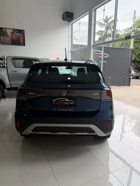 VOLKSWAGEN T-Cross 1.4 4P 250 TSI FLEX HIGHLINE AUTOM�TICO, Foto 10