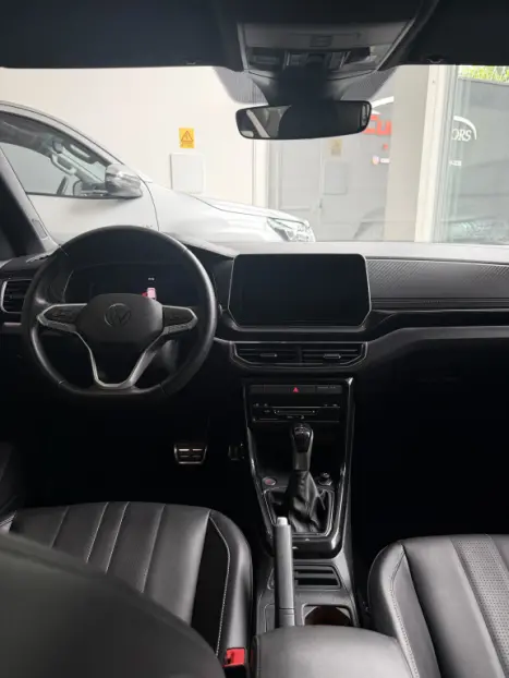 VOLKSWAGEN T-Cross 1.4 4P 250 TSI FLEX HIGHLINE AUTOM�TICO, Foto 11