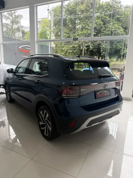 VOLKSWAGEN T-Cross 1.4 4P 250 TSI FLEX HIGHLINE AUTOM�TICO, Foto 13