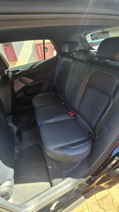 VOLKSWAGEN T-Cross 1.4 4P 250 TSI FLEX HIGHLINE AUTOM�TICO, Foto 16