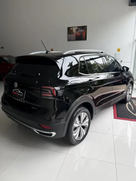 VOLKSWAGEN T-Cross 1.4 4P 250 TSI FLEX HIGHLINE AUTOM�TICO, Foto 8