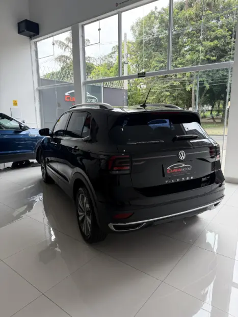 VOLKSWAGEN T-Cross 1.4 4P 250 TSI FLEX HIGHLINE AUTOM�TICO, Foto 13