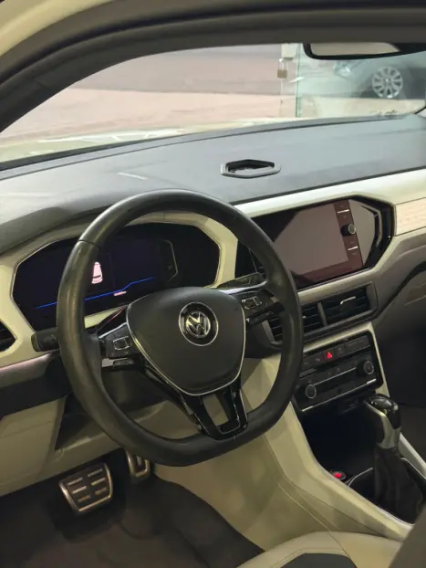 VOLKSWAGEN T-Cross 1.4 4P 250 TSI FLEX HIGHLINE AUTOM�TICO, Foto 10