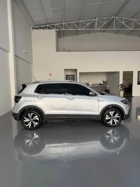 VOLKSWAGEN T-Cross 1.4 4P 250 TSI FLEX HIGHLINE AUTOM�TICO, Foto 7