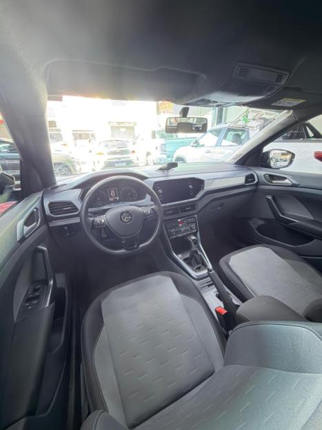 VOLKSWAGEN T-Cross 1.0 4P 200 TSI FLEX COMFORTLINE AUTOM�TICO, Foto 9