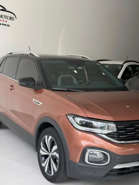 VOLKSWAGEN T-Cross 1.4 4P 250 TSI FLEX HIGHLINE AUTOM�TICO, Foto 4