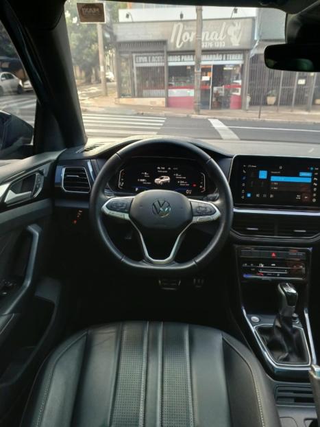 VOLKSWAGEN T-Cross 1.4 4P 250 TSI FLEX HIGHLINE AUTOM�TICO, Foto 9