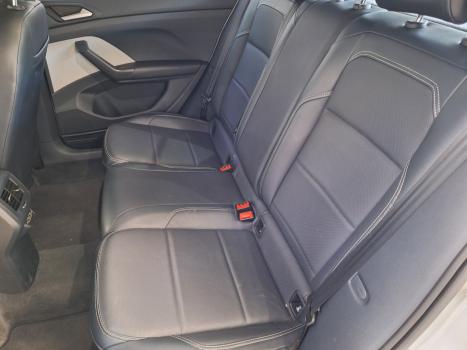 VOLKSWAGEN T-Cross 1.4 4P 250 TSI FLEX HIGHLINE AUTOM�TICO, Foto 3
