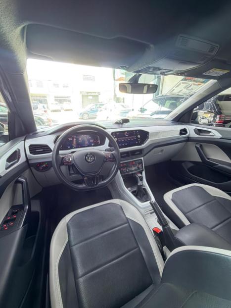 VOLKSWAGEN T-Cross 1.0 4P 200 TSI FLEX HIGHLINE AUTOM�TICO, Foto 9