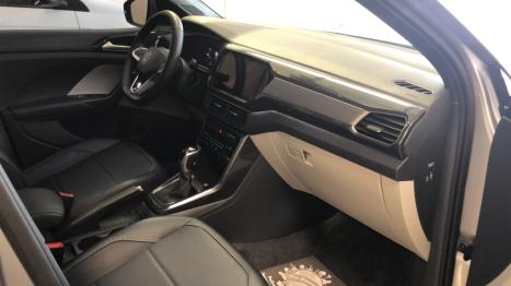 VOLKSWAGEN T-Cross 1.4 4P 250 TSI FLEX HIGHLINE AUTOMÁTICO, Foto 18