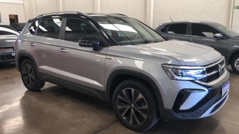 VOLKSWAGEN Taos 1.4 16V 4P FLEX 250 TSI HIGHLINE AUTOMTICO, Foto 2