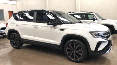 VOLKSWAGEN Taos 1.4 16V 4P FLEX 250 TSI HIGHLINE AUTOMTICO, Foto 2