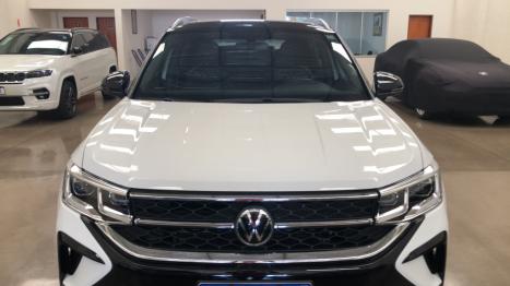 VOLKSWAGEN Taos 1.4 16V 4P FLEX 250 TSI HIGHLINE AUTOMTICO, Foto 5