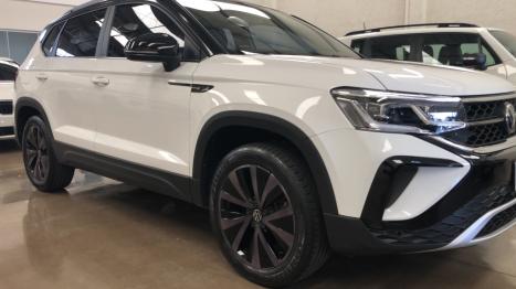 VOLKSWAGEN Taos 1.4 16V 4P FLEX 250 TSI HIGHLINE AUTOMTICO, Foto 8
