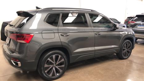 VOLKSWAGEN Taos 1.4 16V 4P FLEX 250 TSI COMFORTLINE AUTOMTICO, Foto 3