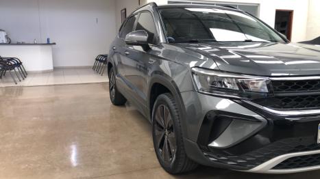 VOLKSWAGEN Taos 1.4 16V 4P FLEX 250 TSI COMFORTLINE AUTOMTICO, Foto 6