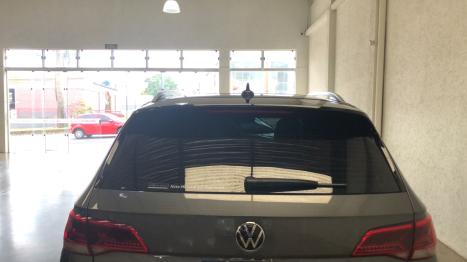 VOLKSWAGEN Taos 1.4 16V 4P FLEX 250 TSI HIGHLINE AUTOM�TICO, Foto 9