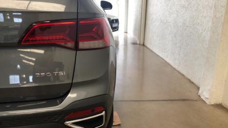 VOLKSWAGEN Taos 1.4 16V 4P FLEX 250 TSI HIGHLINE AUTOM�TICO, Foto 10